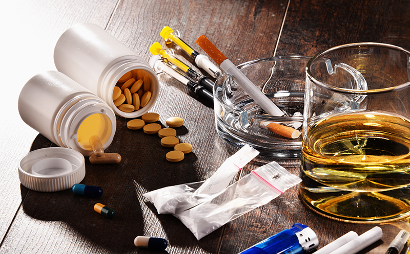 Muita droga e álcool